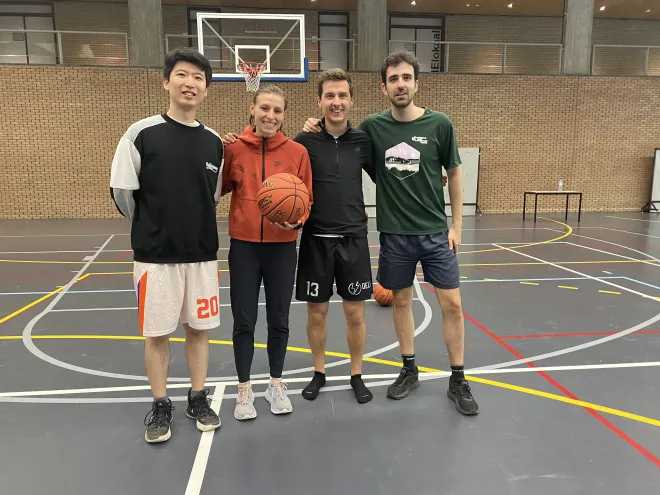 Lab playing basketball!